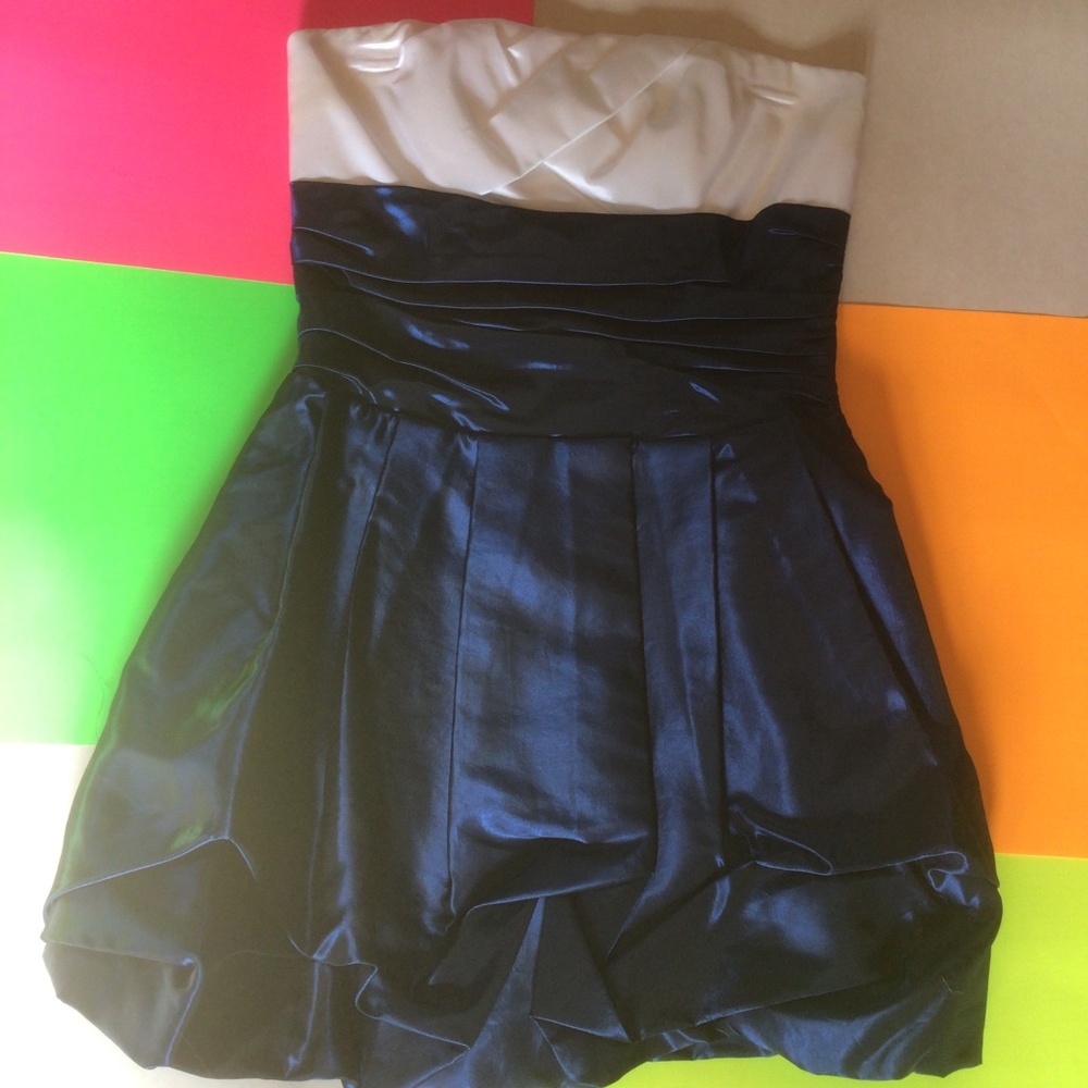 Jessica McClintock for Gunne Sax polyester mini dress, juniors size 7.